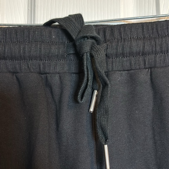 Vocal women’s black chain detail drawstring pants size medium - Picture 6 of 10